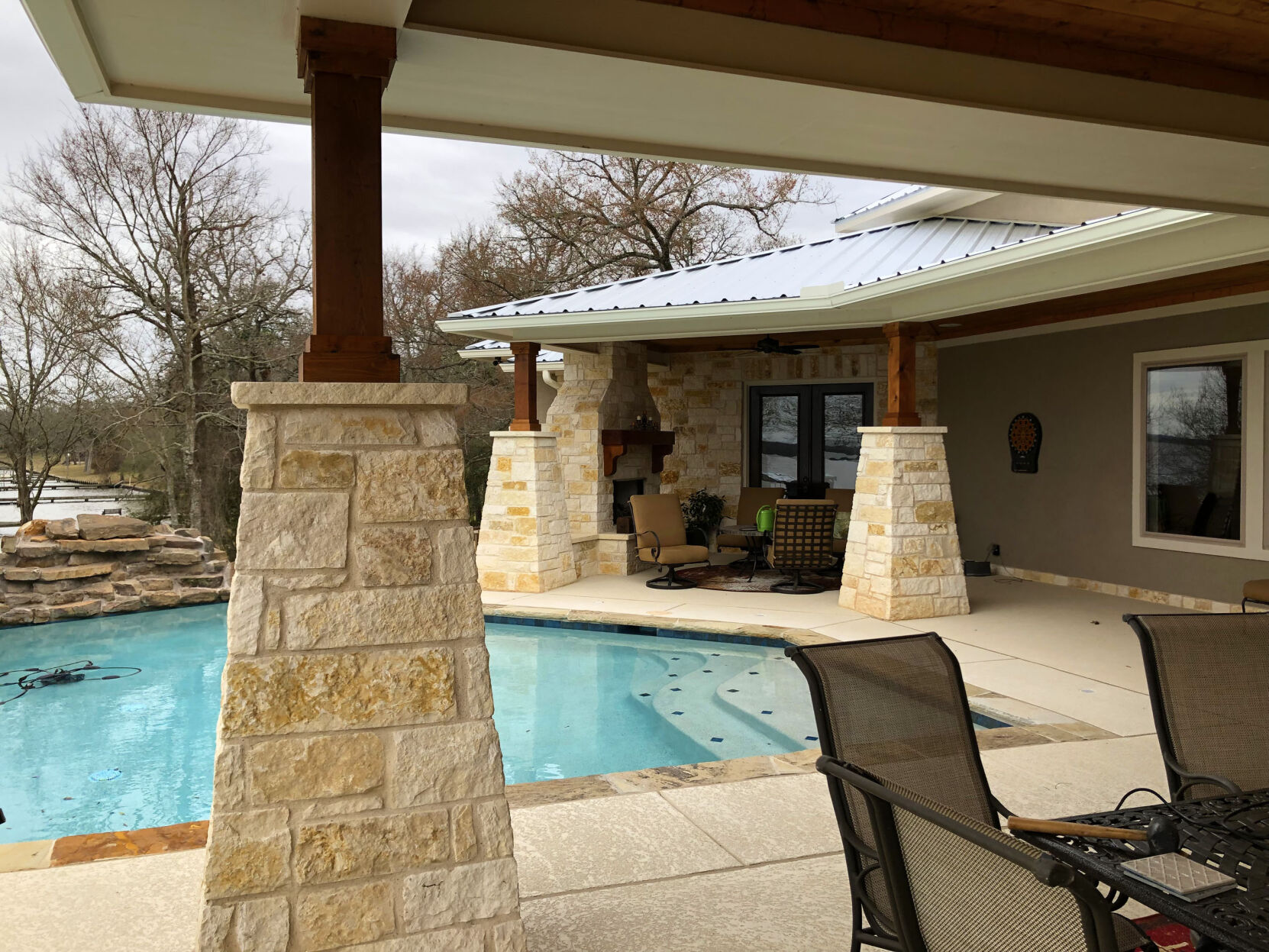 Salinas poolside.jpg